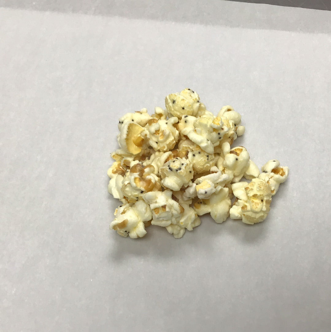 White Cheddar Popcorn Minnesota I PoppedCorn PoppedCorn LLC